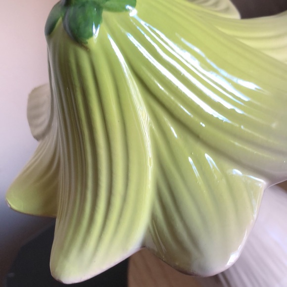 Green White Ceramic Flower Accent Decor - Picture 3 of 8